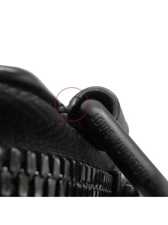 Louis Vuitton Shoulder Bag Aerogram Phone Pouch Grain Leather Black Matte - Picture 7 of 12